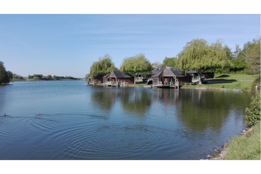 Chalets "Les pieds dans l'eau"